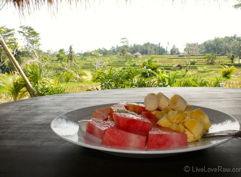 Plate of watermelon and pineapples in Karsa Kafe, Ubud