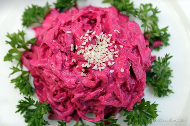 Beetroot in garlic cashew sauce 2