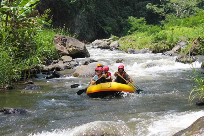 Rafting in Bali, Indonesia, review of Telaga Waja and Ayung rivers