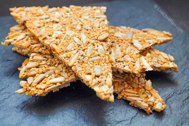 Gluten free sunflower seed raw vegan crackers without a dehydrator